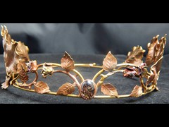 may_crowns_42